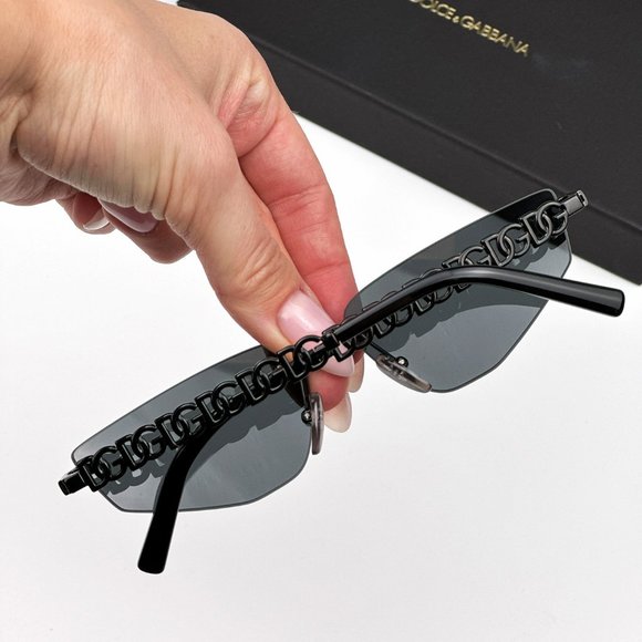 D&G DG2301 01/87 Essentials Sunglasses Black Dark Grey Rimless Rectangle Women - Picture 4 of 11